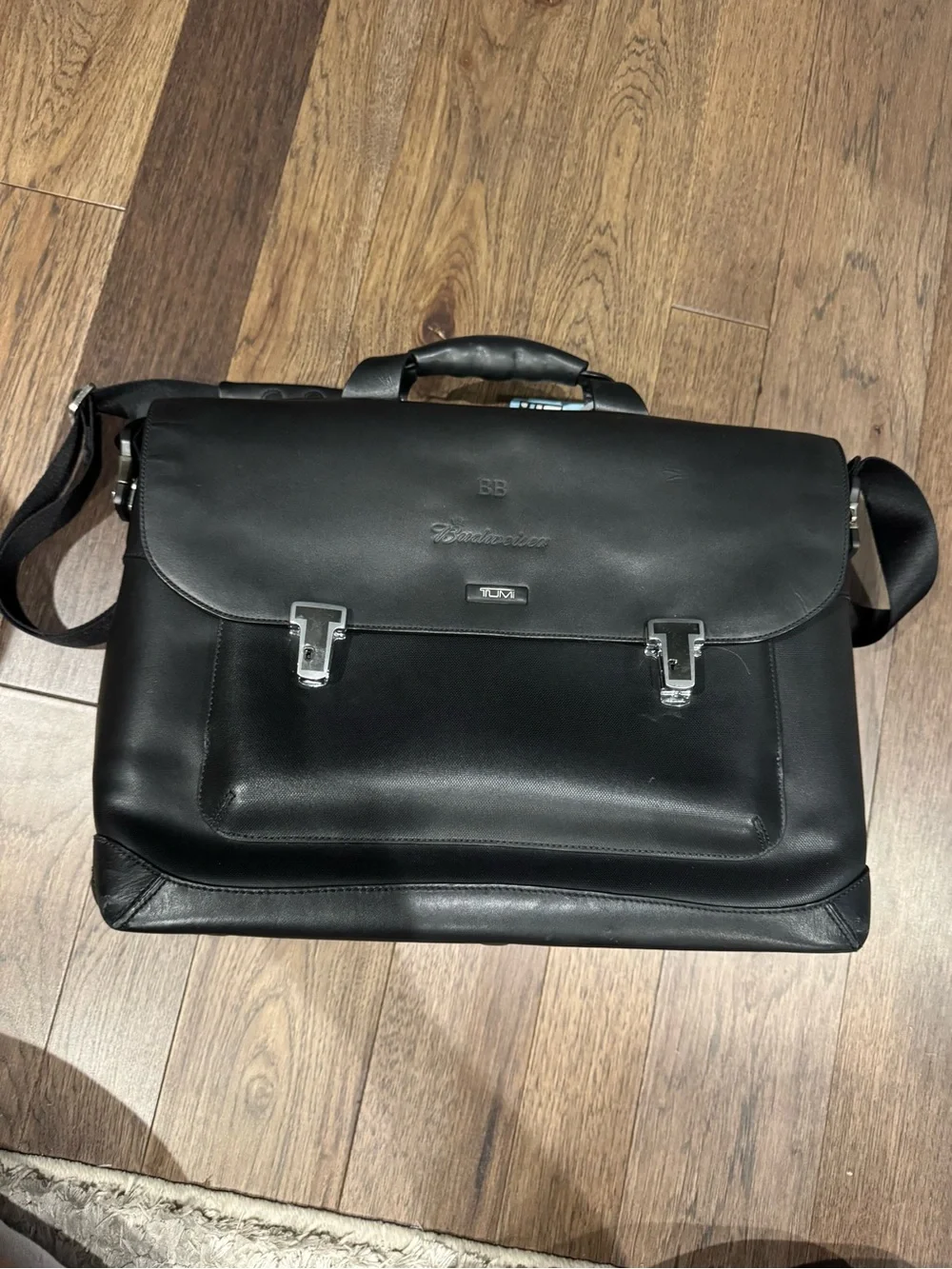 Tumi Black Leather Formula T Briefcase Messenger Bag with Outer Compartment